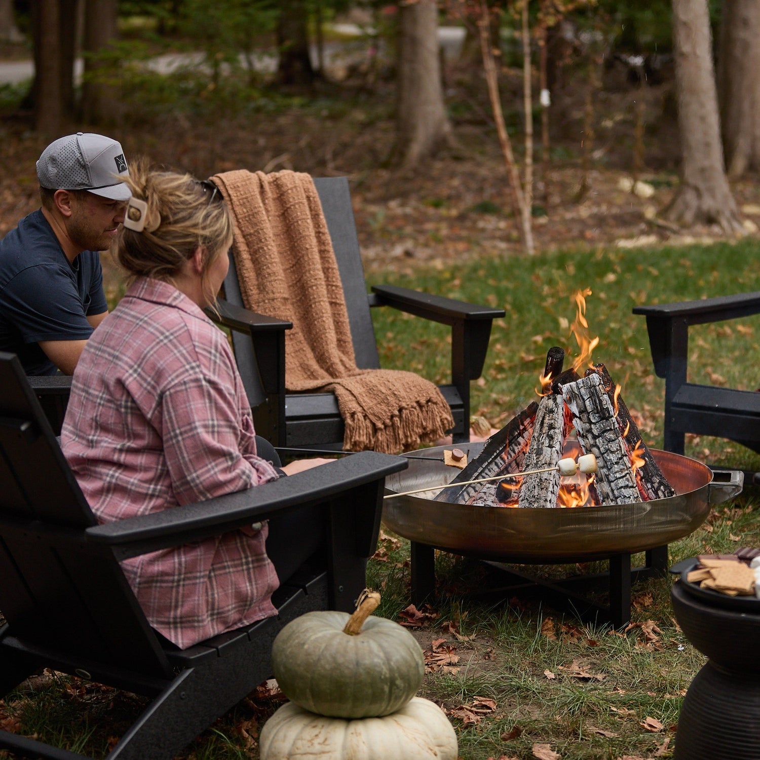 Gas vs. Wood Burning Fire Pits: What You Need to Know - Real Flame