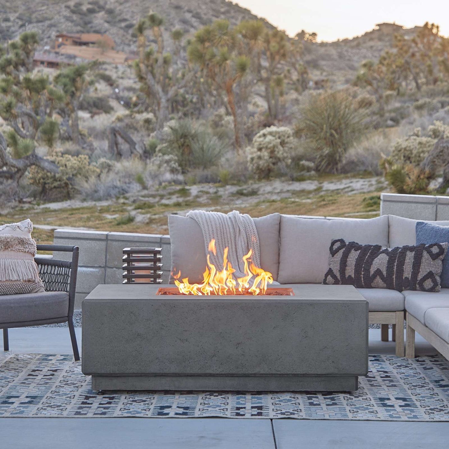 What to Look for When Buying a Gas Fire Pit for Your Patio - Real Flame