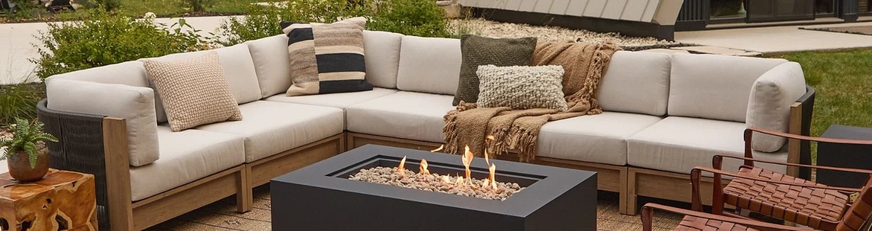 Outdoor Living - Real Flame