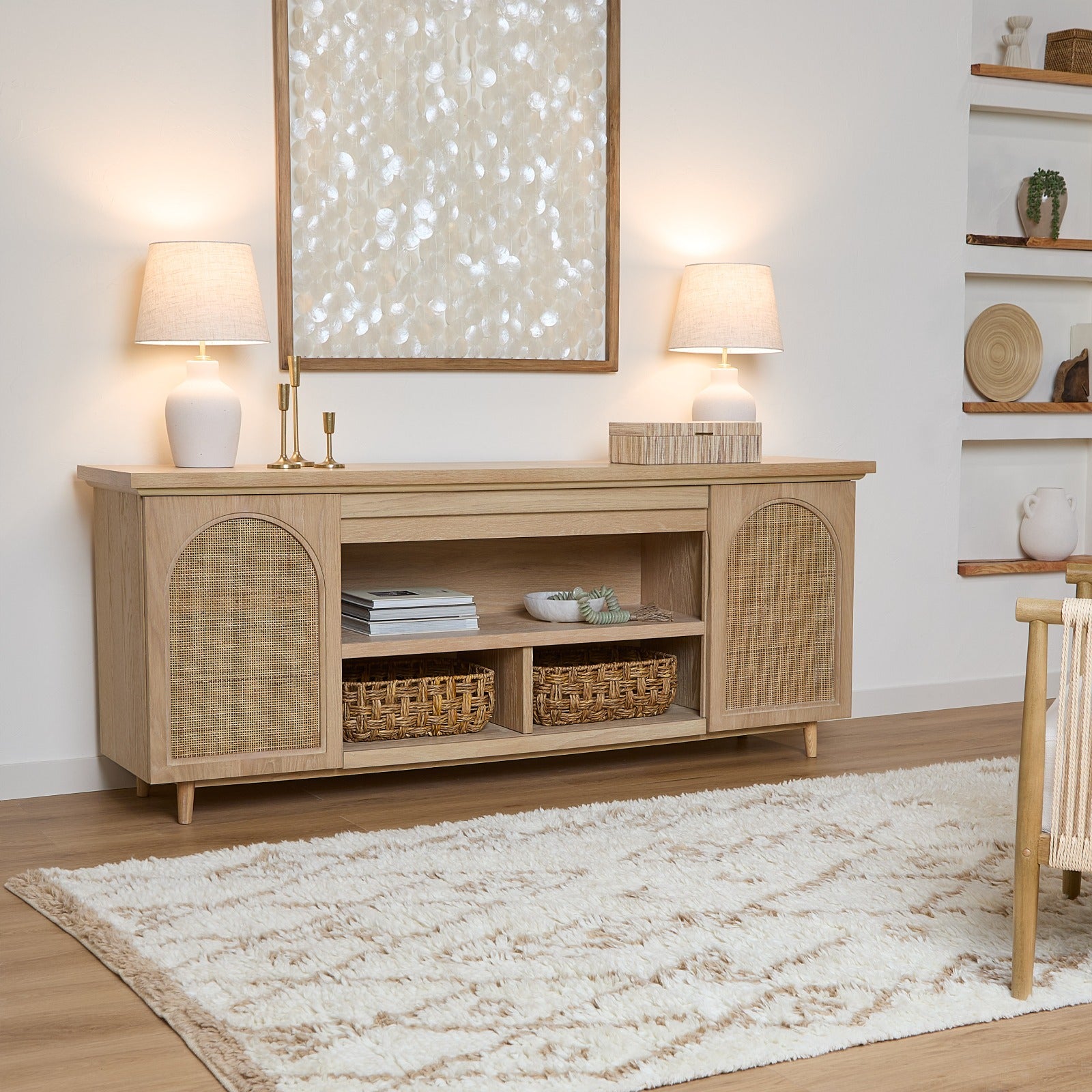 Dahlia TV Stand - Real Flame