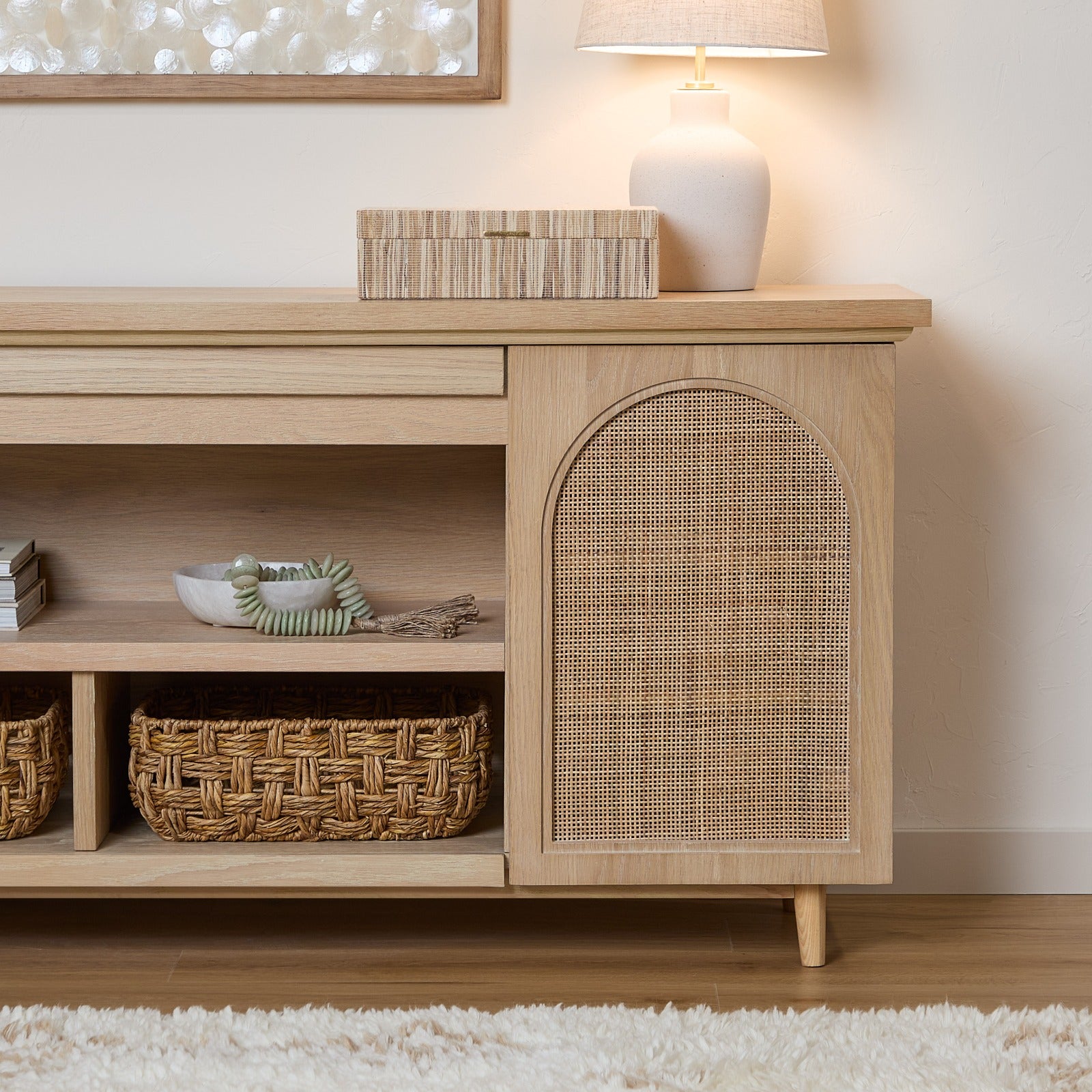 Dahlia TV Stand - Real Flame