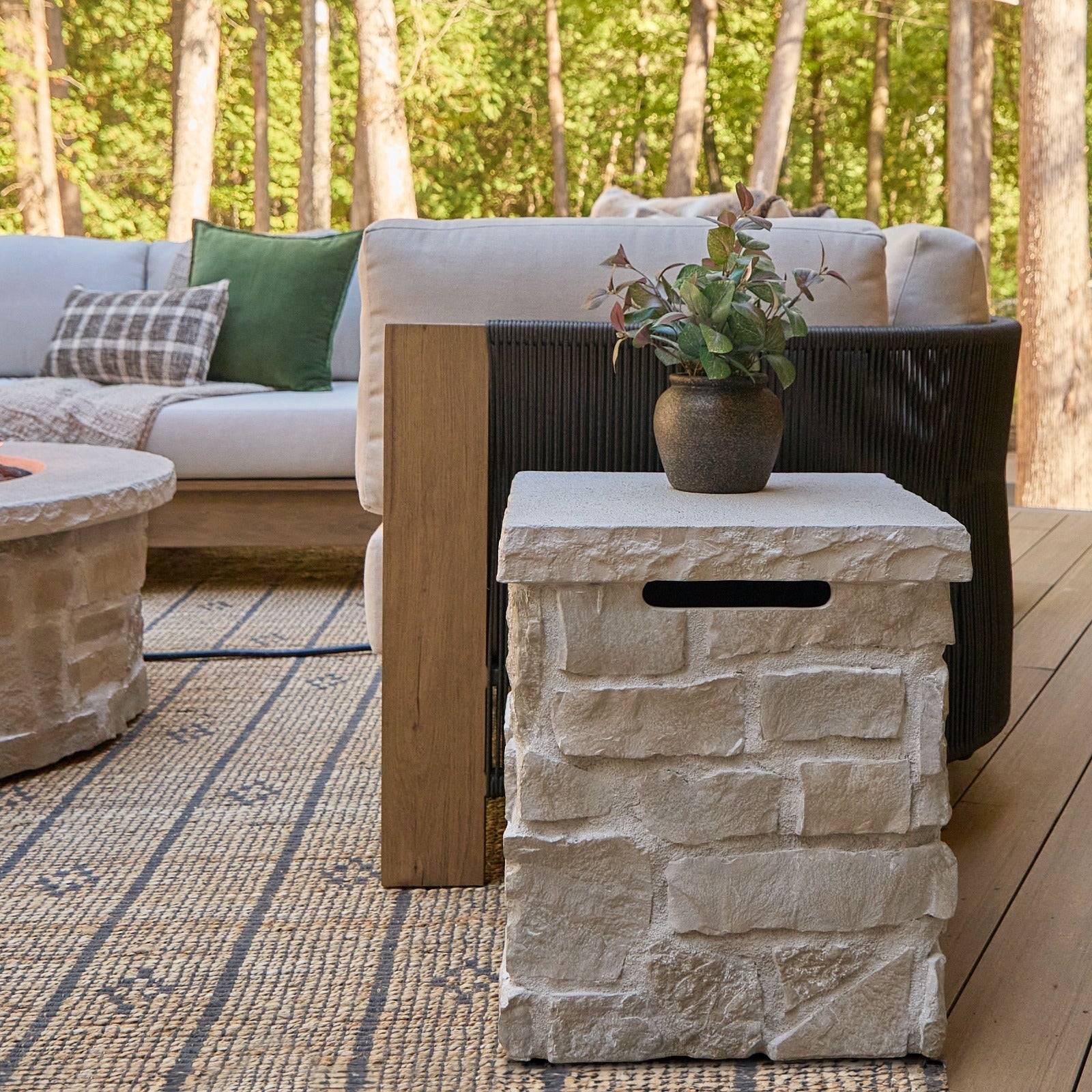 Scottsdale Propane Tank Cover - Real Flame