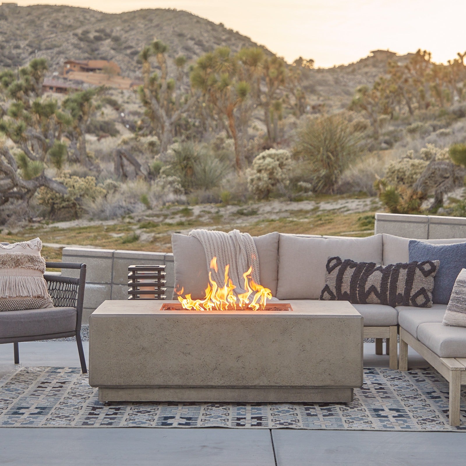 Ephraim Fire Pit Table With Hidden Propane Tank - Real Flame