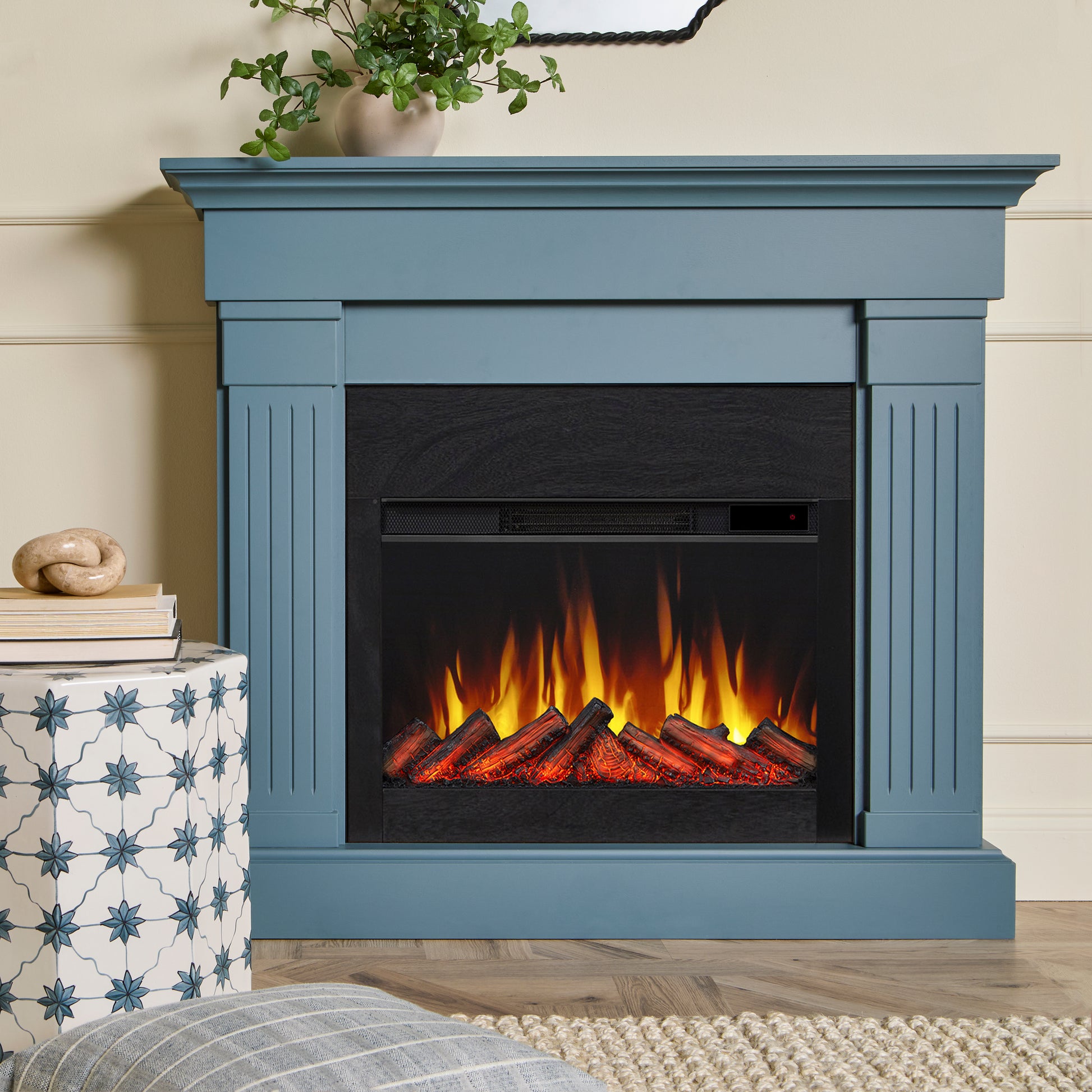 Crawford Slim Electric Fireplace - Real Flame