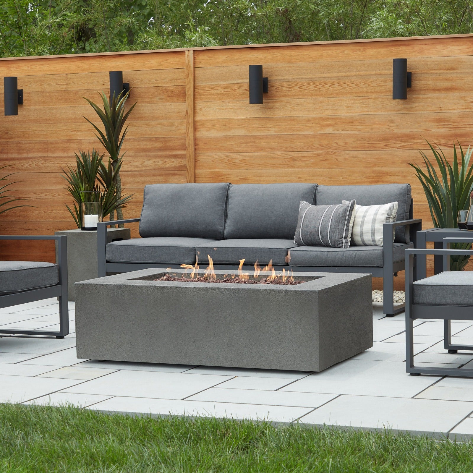 Baltic Rectangle Propane Fire Pit Table - Real Flame