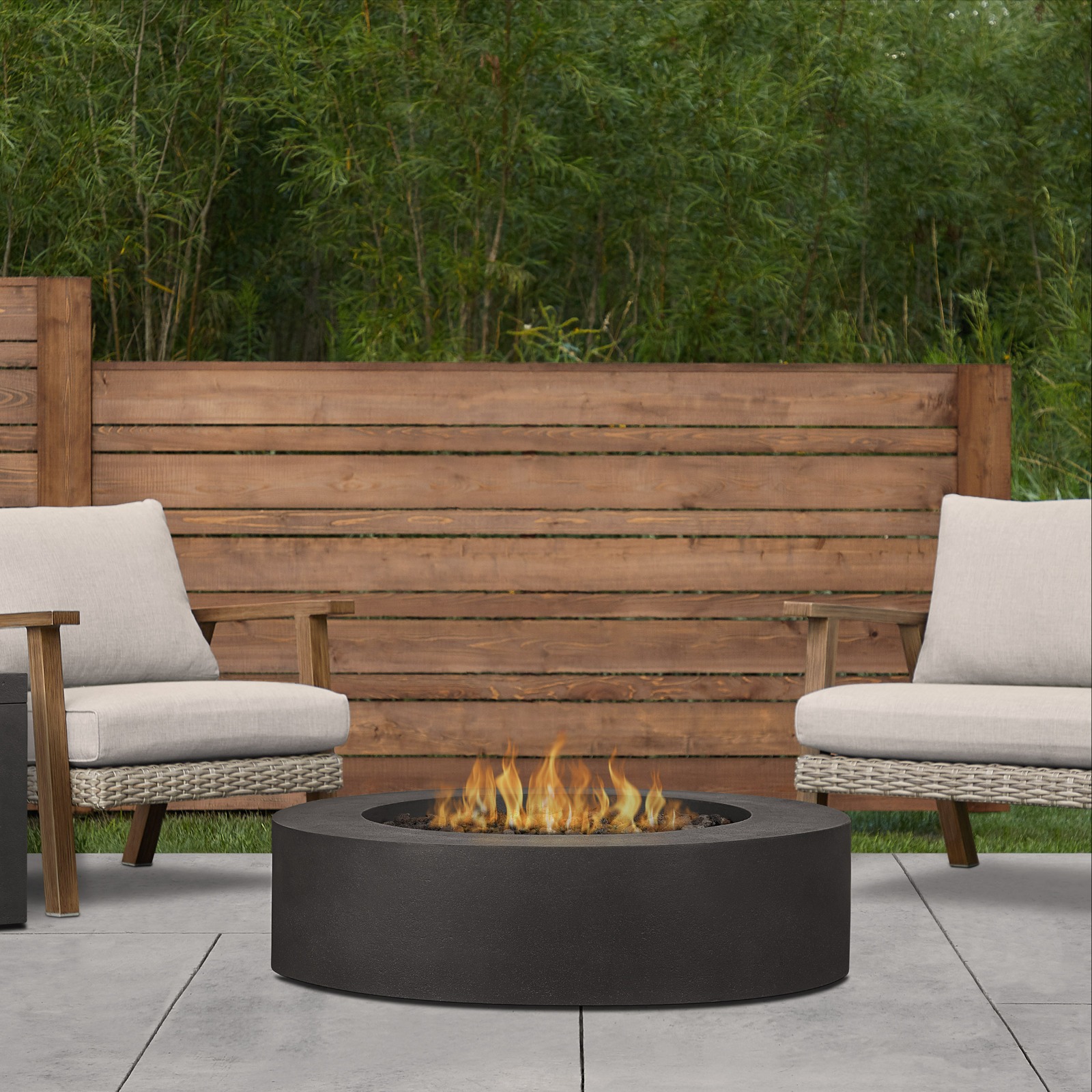 43" La Valle  Round Propane Fire Table in Carbon.